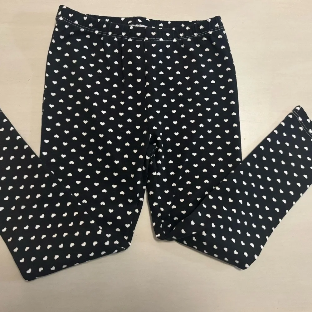 Kids Headquarters Girls Size 5 Outfit Set – Tunic Top & Heart Leggings